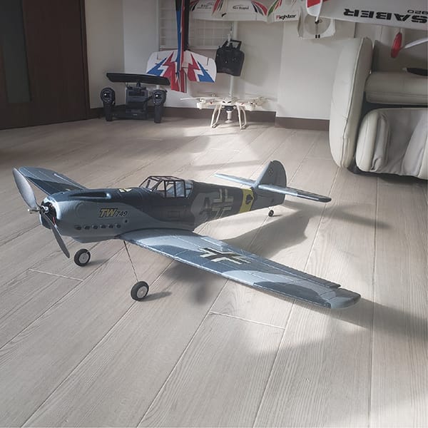 VTOLを含む固定翼機操縦の入門コースです。操縦のコツや機体のカスタマイズ方法など、知りたいことを何でも聞いてください！

	内容：実技
	時数：約2時間
	場所：相模川河川敷など（屋外訓練）
	最低人数：1名
	機材：ご自身の機体をお持ちください
	料金：20,000円（税別）／1回